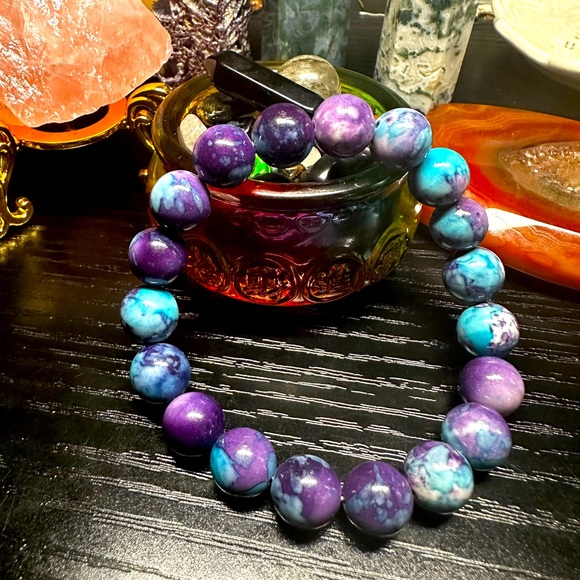 Jewelry - 10mm Purple Blue Rain Spot Stone Bracelet 💜🔮
